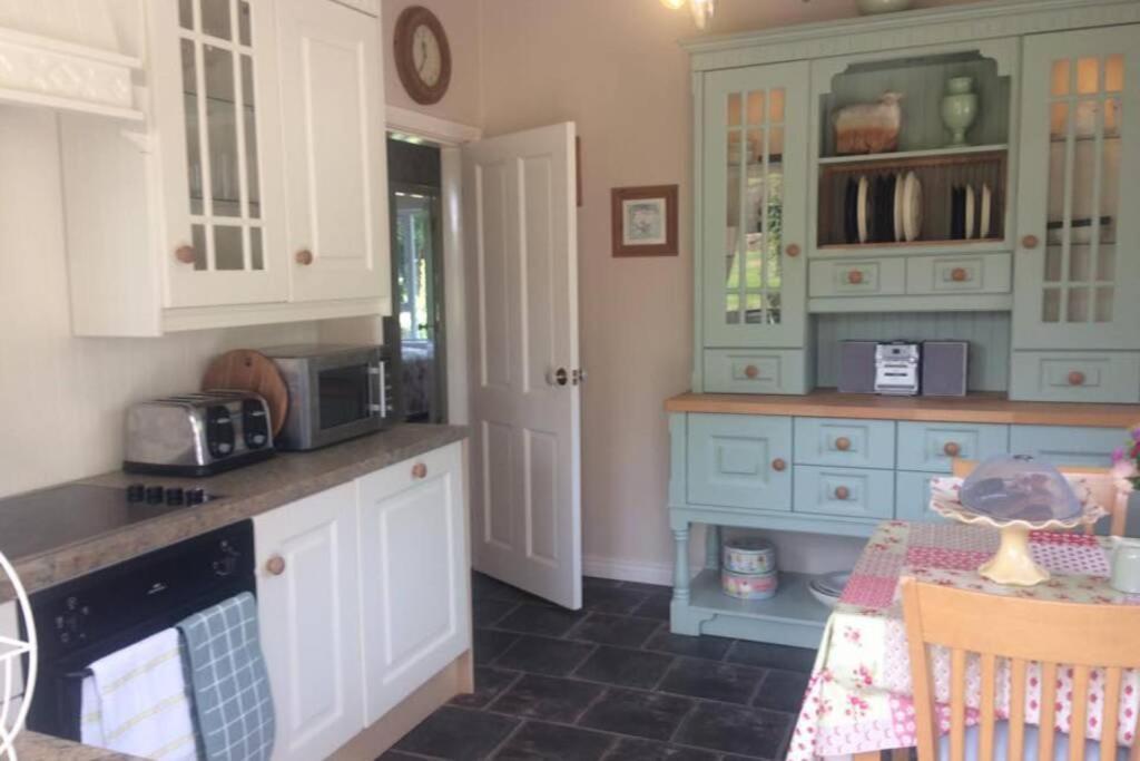Rhubarb Cottage Enniskillen Exterior photo